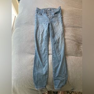 American Eagle high rise skinny jean